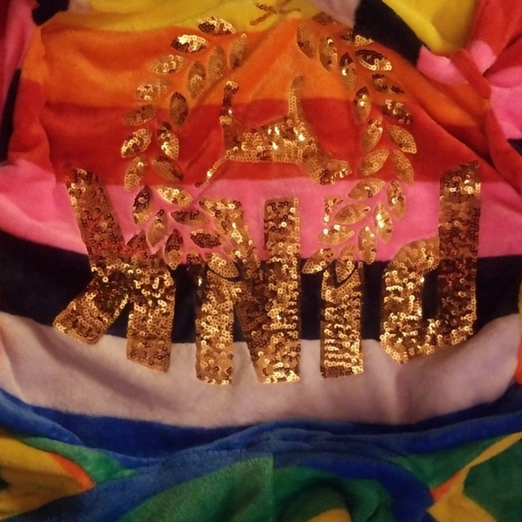 Victoria Secret Pink Rainbow Robe - Picture 1 of 6